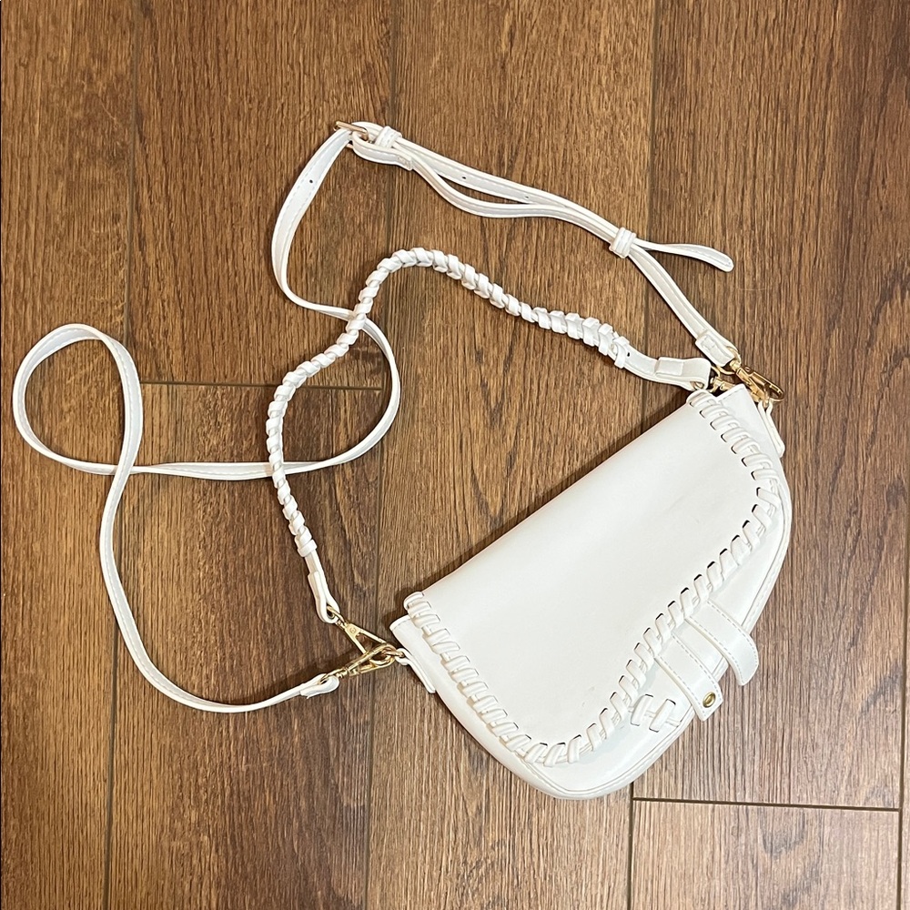 Elegant White Crossbody Bag